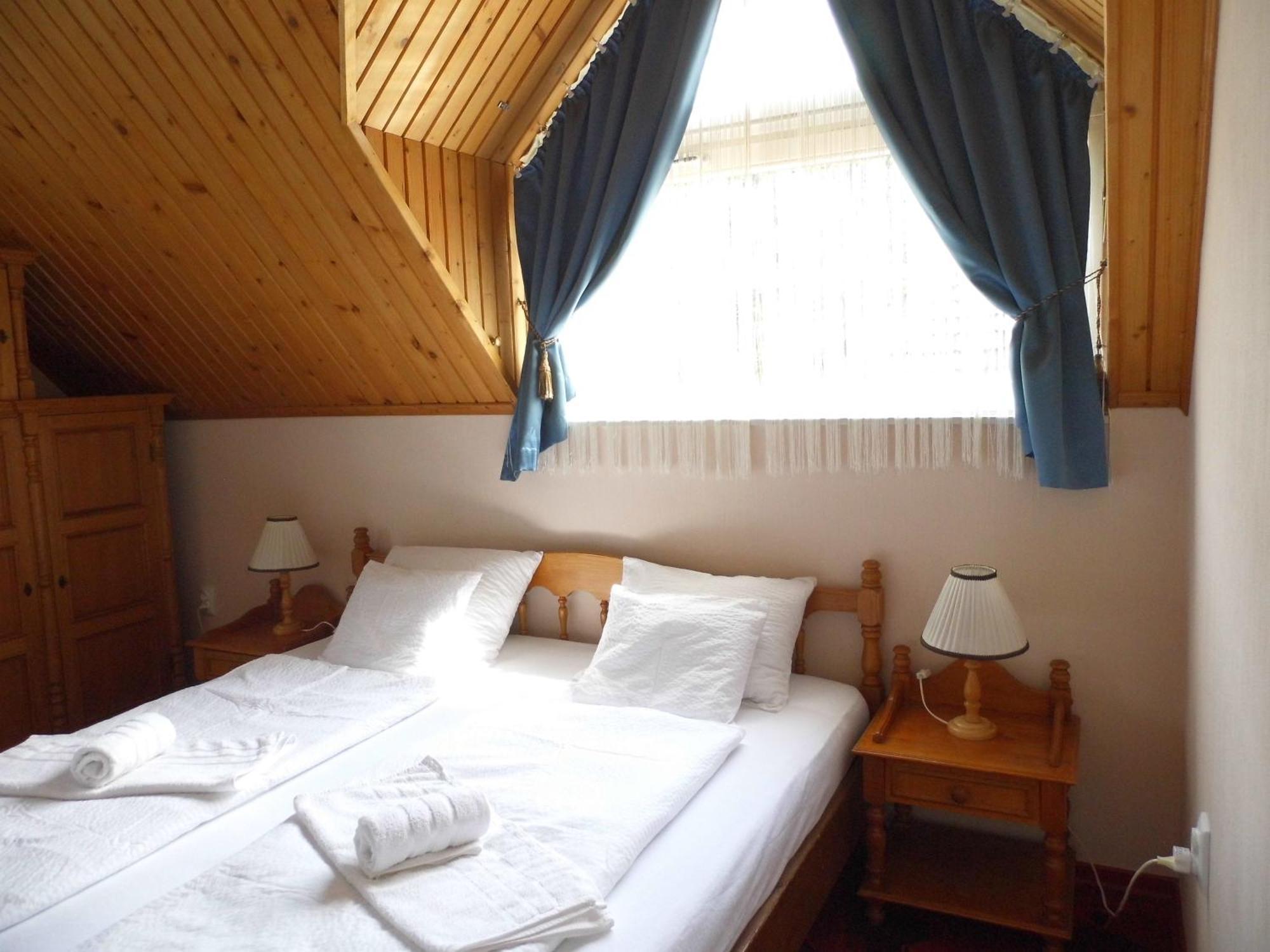Millennium Villa ケストヘイ 部屋 写真